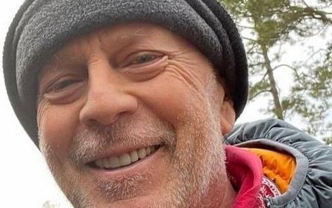 BRUCE WILLIS
